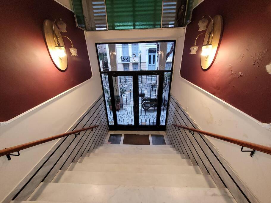 Acropolis Thisio Apartment 2 Bedrooms 2 Bathrooms เอเธนส์ ภายนอก รูปภาพ